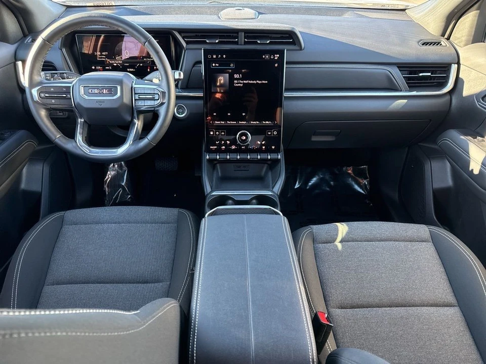 2025 GMC Terrain - Image 12 of 12