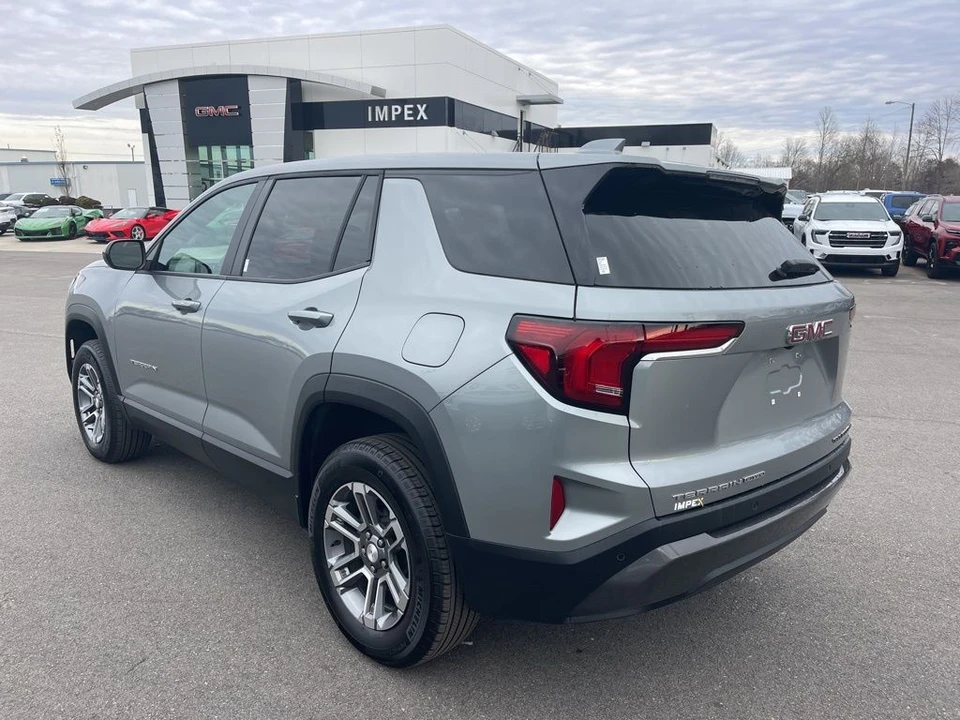 2025 GMC Terrain - Image 3 of 21
