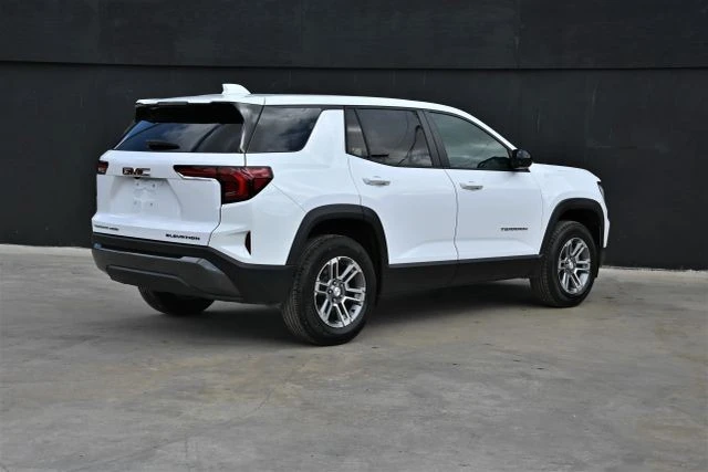 2025 GMC Terrain - Image 5 of 21