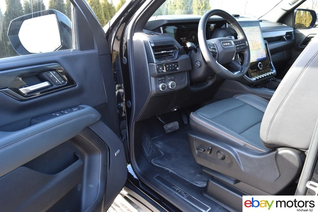 2025 GMC Yukon 5th Gen - Image 11 of 21