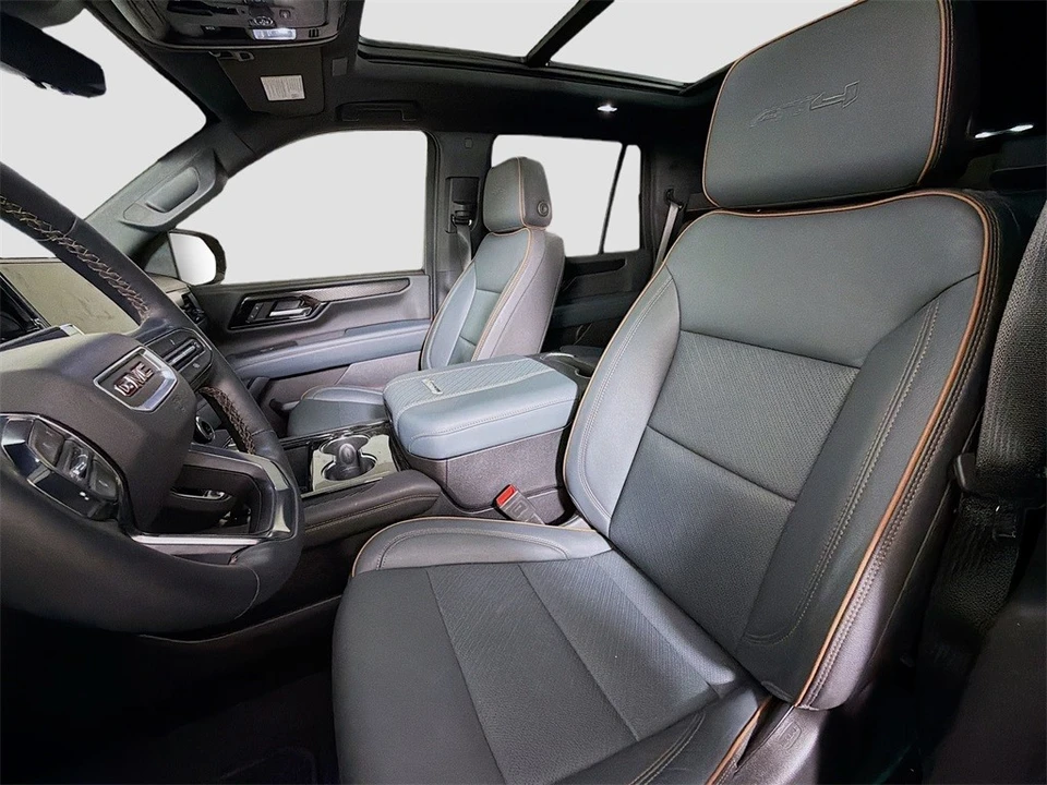 2025 GMC Yukon 5th Gen - Image 12 of 12
