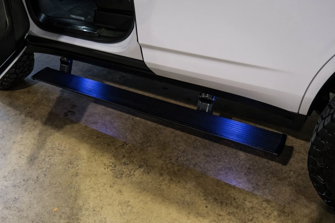 2025 GMC Yukon 5th Gen - Image 7 of 12