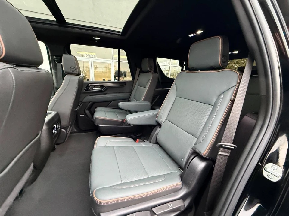 2025 GMC Yukon 5th Gen - Image 13 of 21