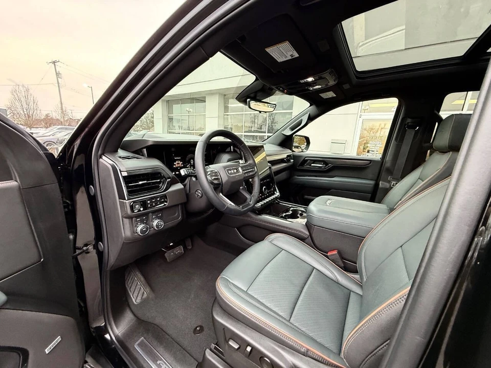 2025 GMC Yukon 5th Gen - Image 10 of 21