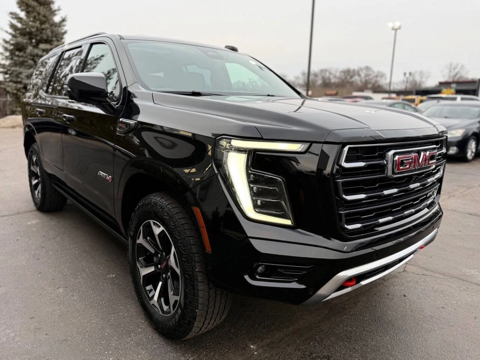 2025 GMC Yukon 5th Gen - Image 7 of 21