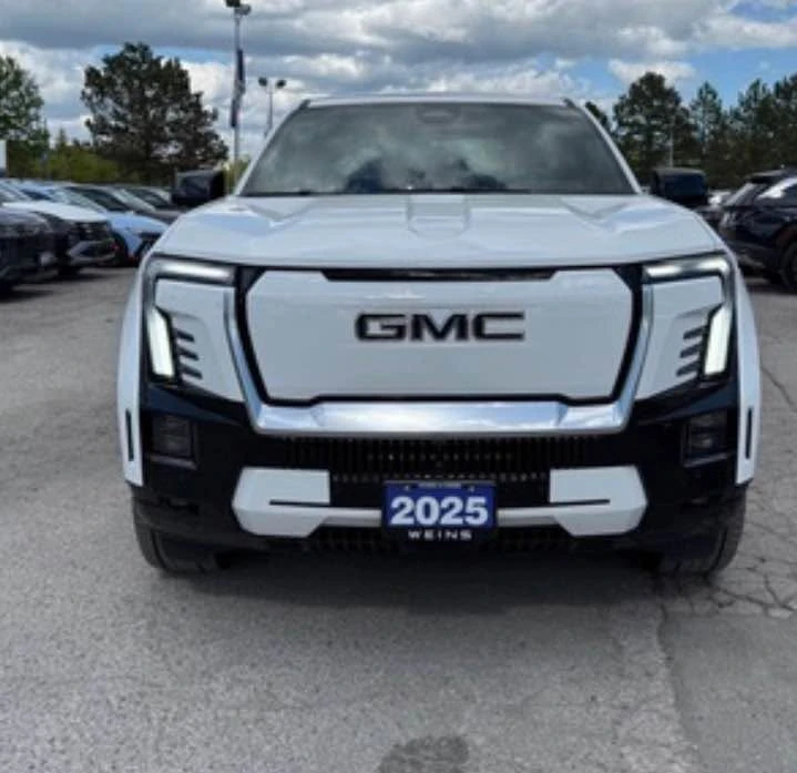 2025 GMC Yukon 5th Gen - Image 6 of 9
