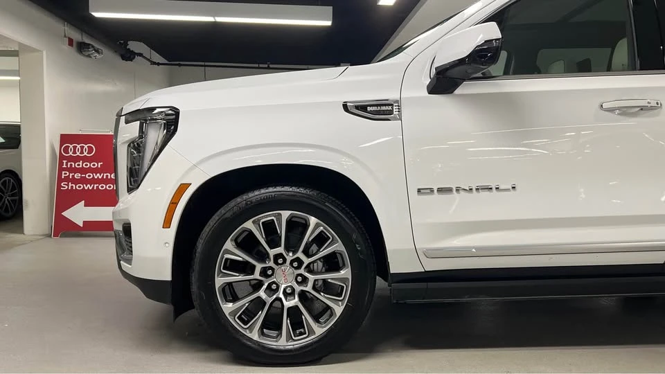 2025 GMC Yukon 5th Gen - Image 3 of 20