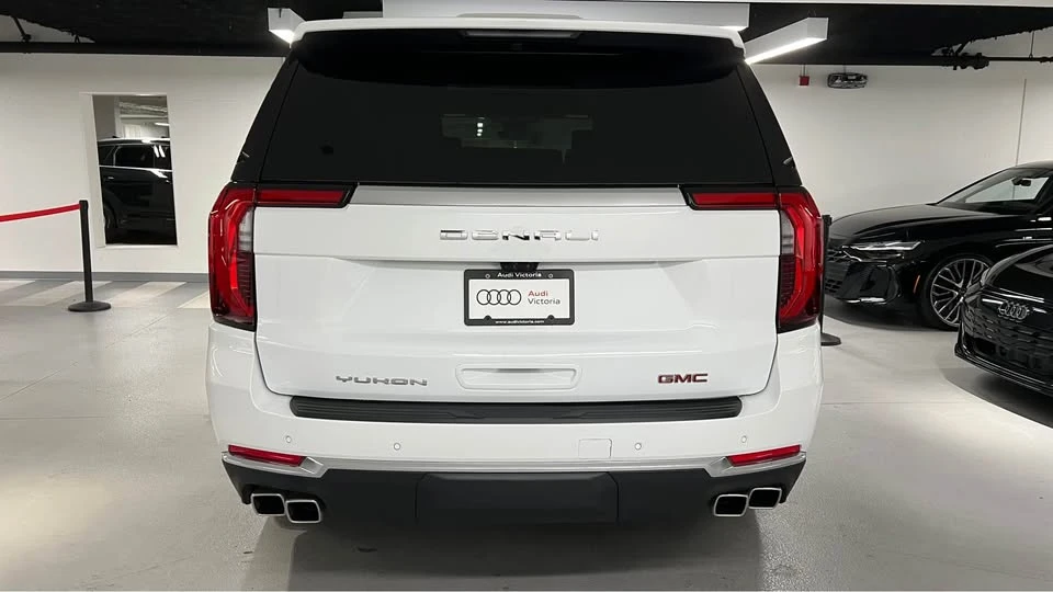 2025 GMC Yukon 5th Gen - Image 5 of 20