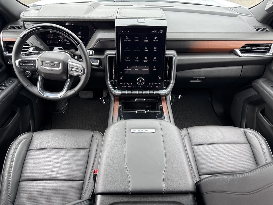 2025 GMC Yukon 5th Gen - Image 17 of 21