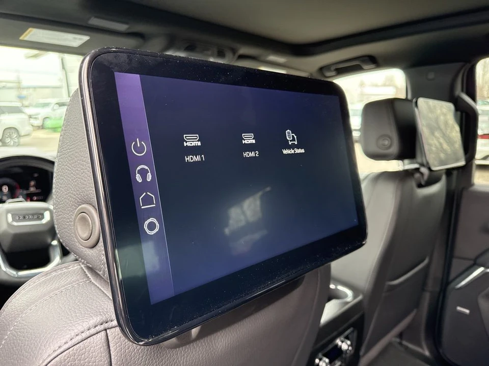 2025 GMC Yukon 5th Gen - Image 15 of 21