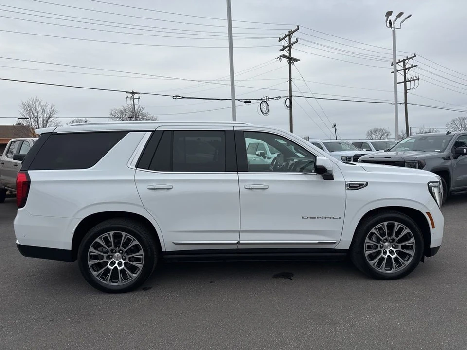 2025 GMC Yukon 5th Gen - Image 6 of 21