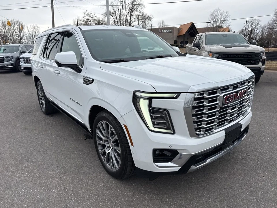 2025 GMC Yukon 5th Gen - Image 7 of 21