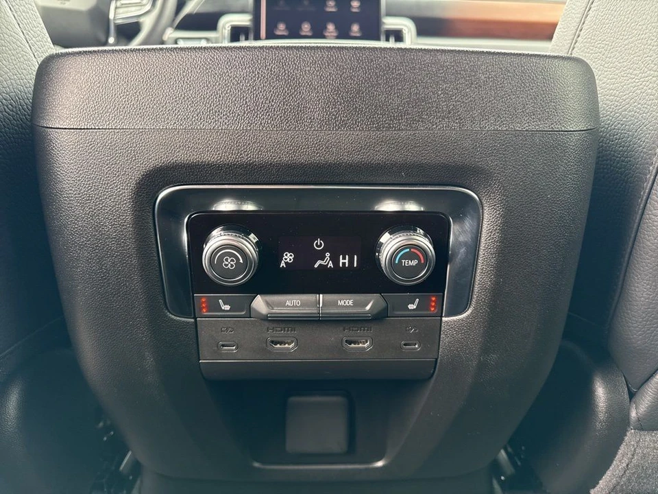 2025 GMC Yukon 5th Gen - Image 16 of 21