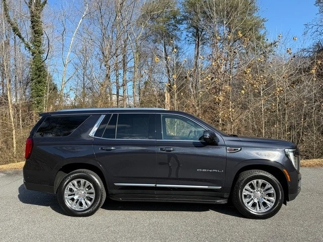 2025 GMC Yukon 5th Gen - Image 5 of 12