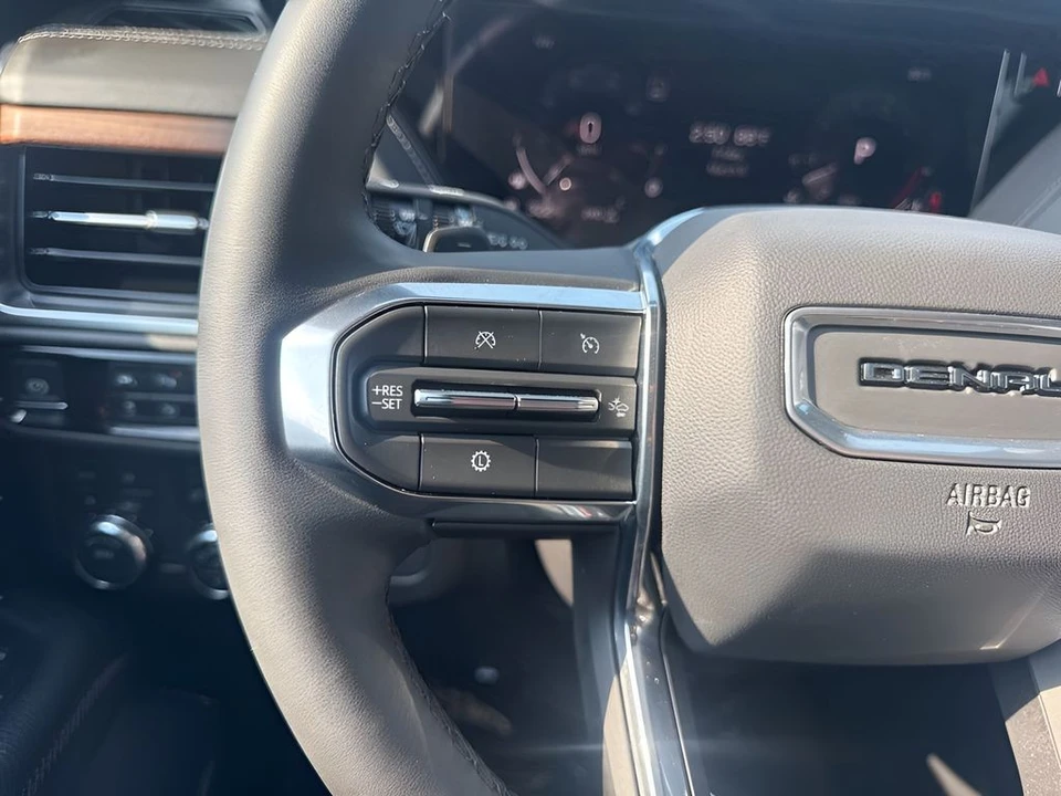 2025 GMC Yukon 5th Gen - Image 16 of 21