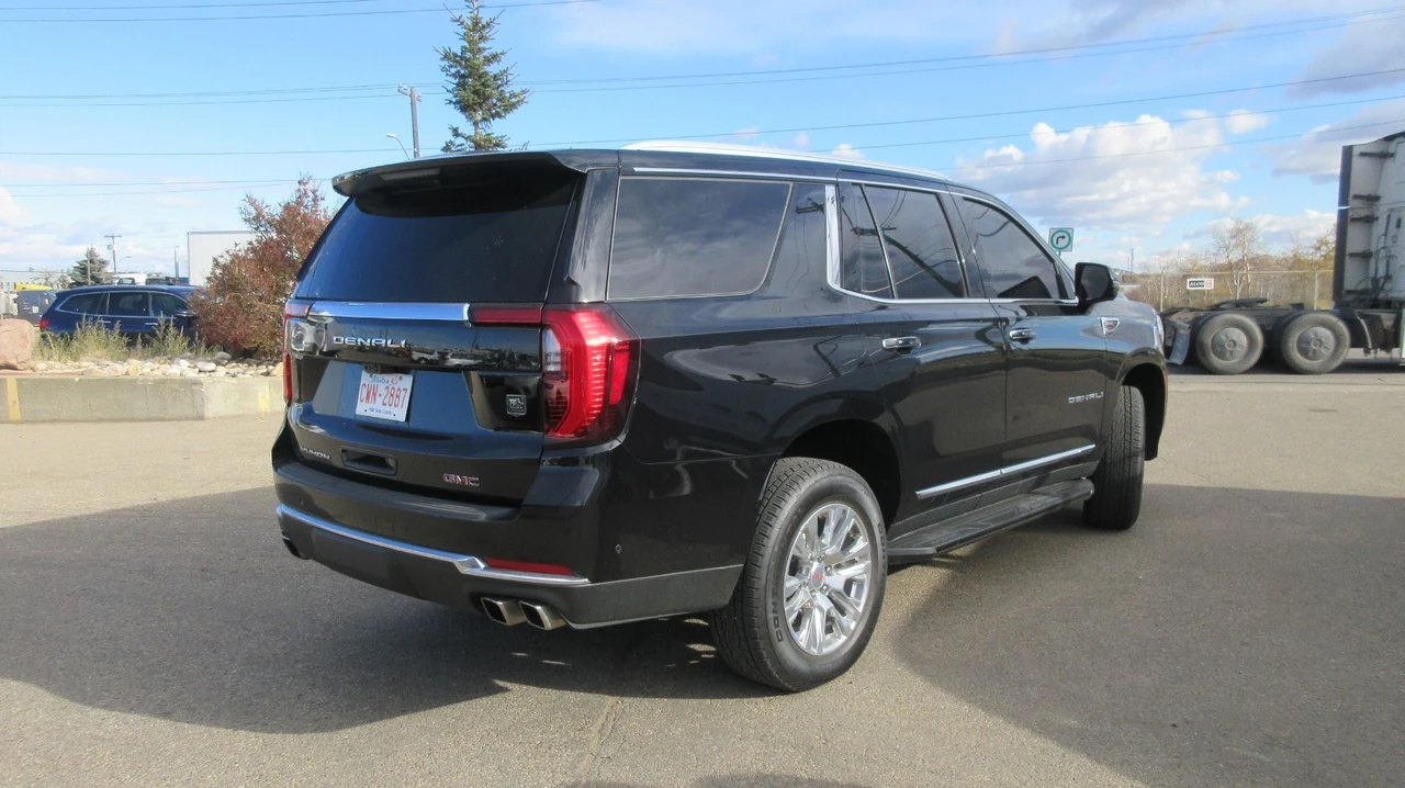 2025 GMC Yukon 5th Gen - Image 10 of 14