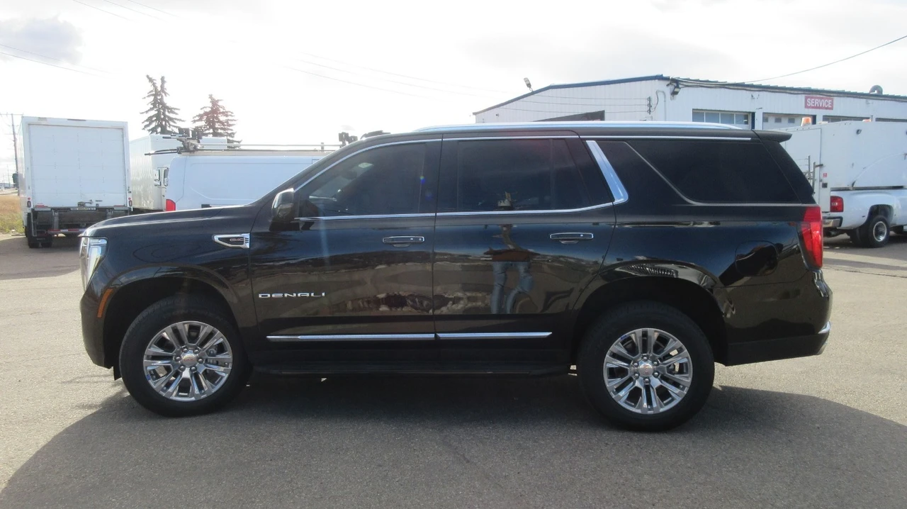 2025 GMC Yukon 5th Gen - Image 14 of 14