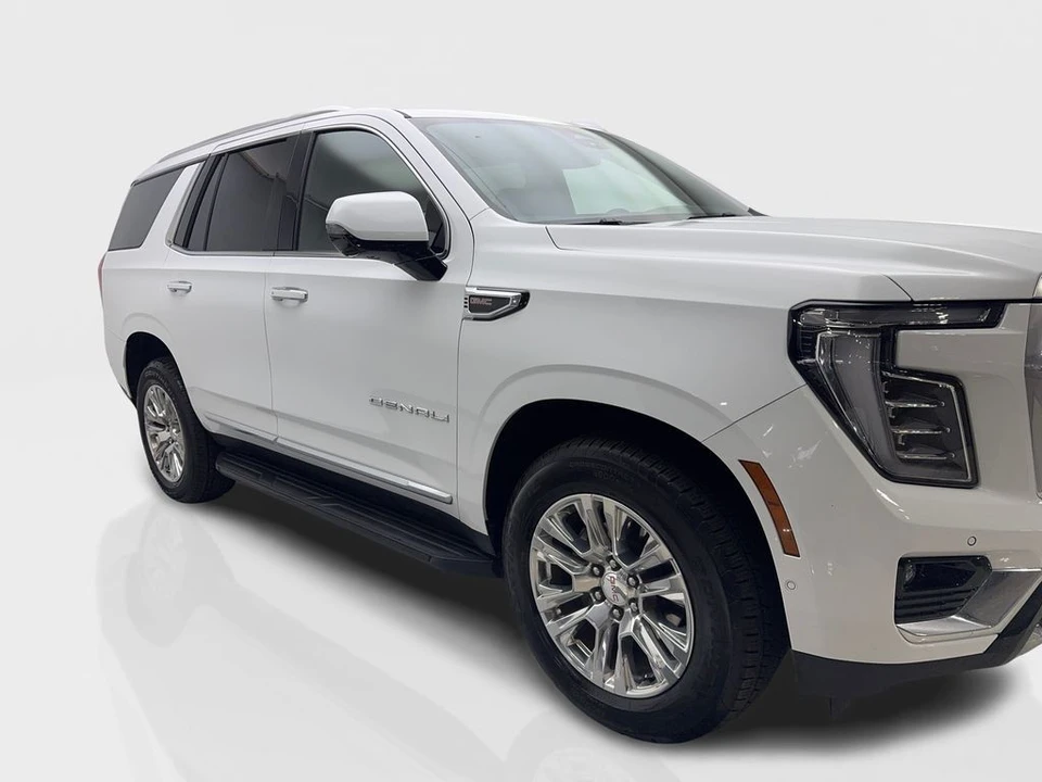 2025 GMC Yukon 5th Gen - Image 12 of 21