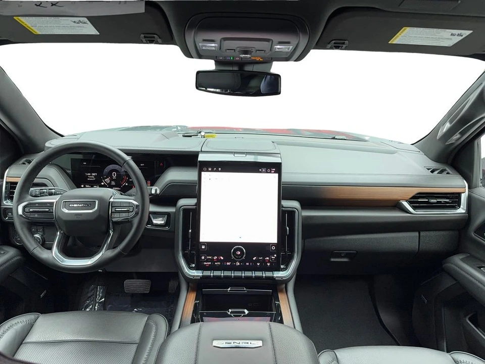 2025 GMC Yukon 5th Gen - Image 17 of 21