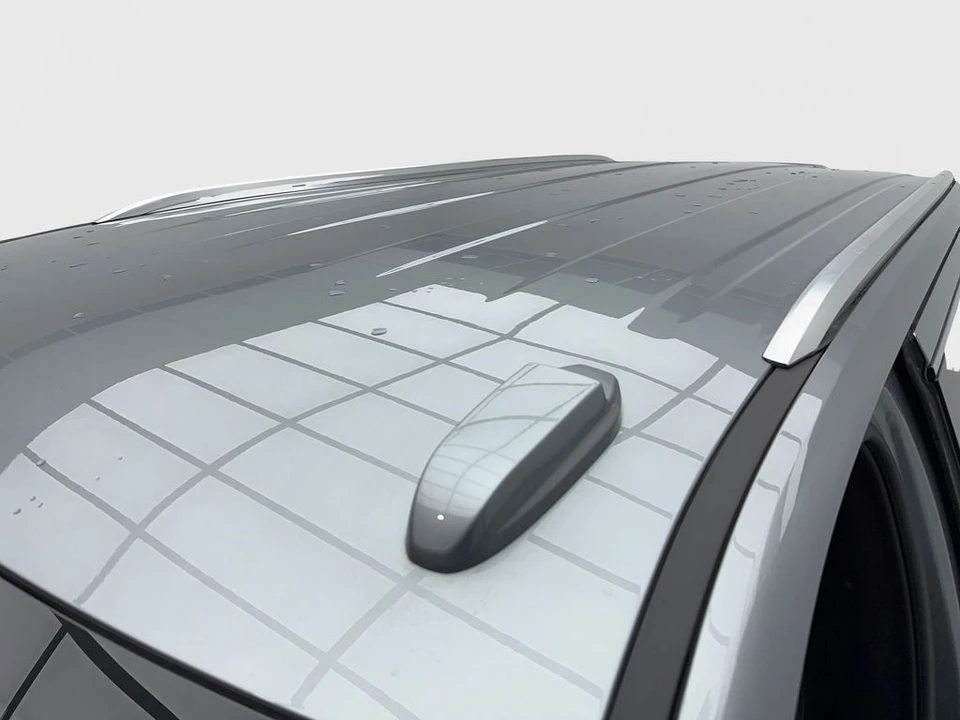 2025 GMC Yukon 5th Gen - Image 14 of 21