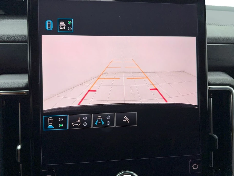 2025 GMC Yukon 5th Gen - Image 21 of 21