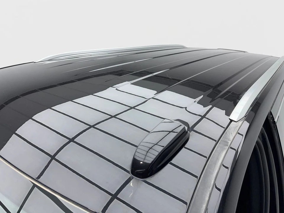 2025 GMC Yukon 5th Gen - Image 14 of 21