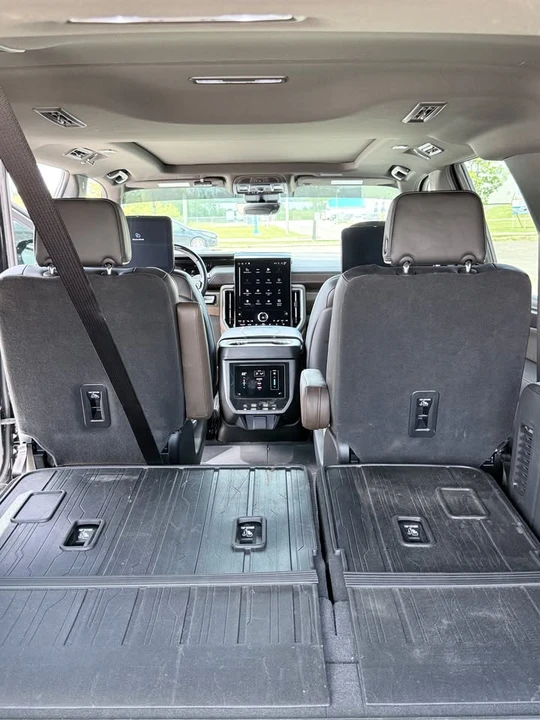 2025 GMC Yukon 5th Gen - Image 9 of 15