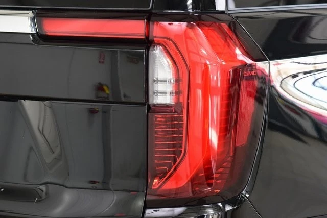 2025 GMC Yukon 5th Gen - Image 21 of 21