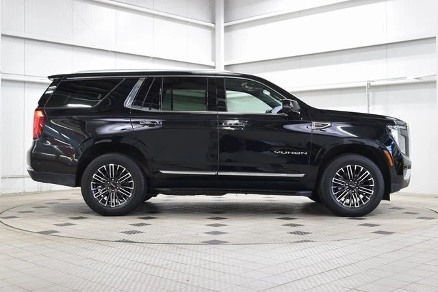 2025 GMC Yukon 5th Gen - Image 9 of 12