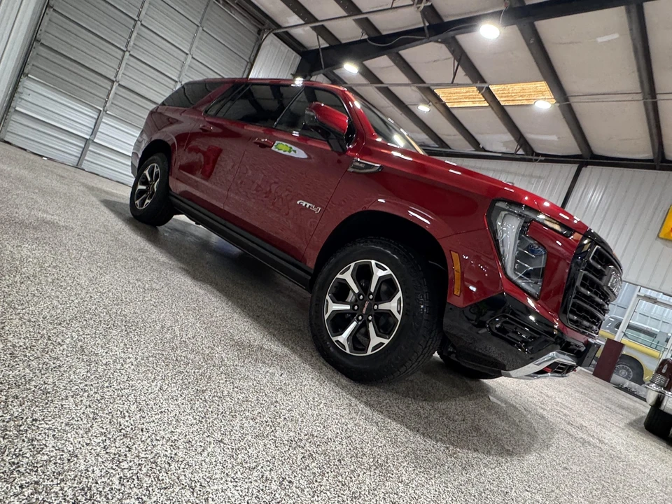 2025 GMC Yukon 5th Gen - Image 7 of 31
