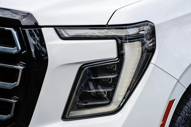 2025 GMC Yukon 5th Gen - Image 7 of 21