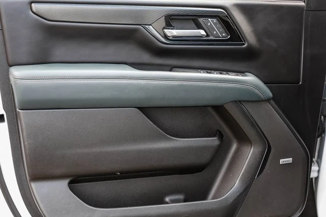 2025 GMC Yukon 5th Gen - Image 21 of 21