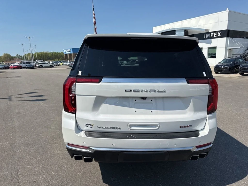 2025 GMC Yukon 5th Gen - Image 4 of 21