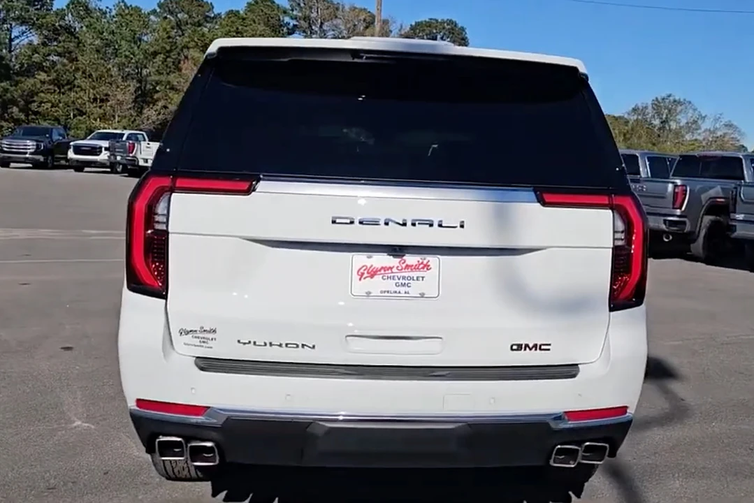 2025 GMC Yukon 5th Gen - Image 6 of 12