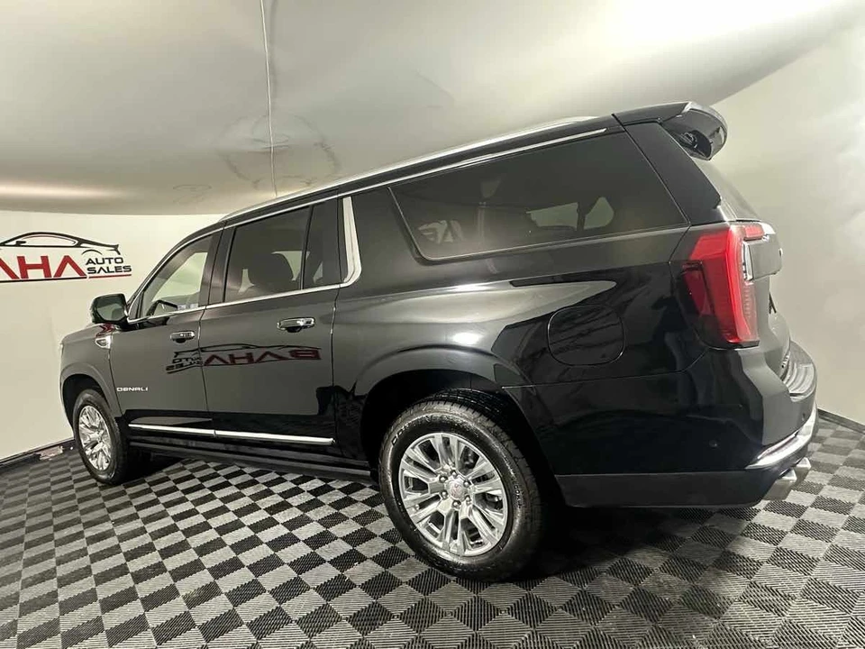 2025 GMC Yukon 5th Gen - Image 7 of 21