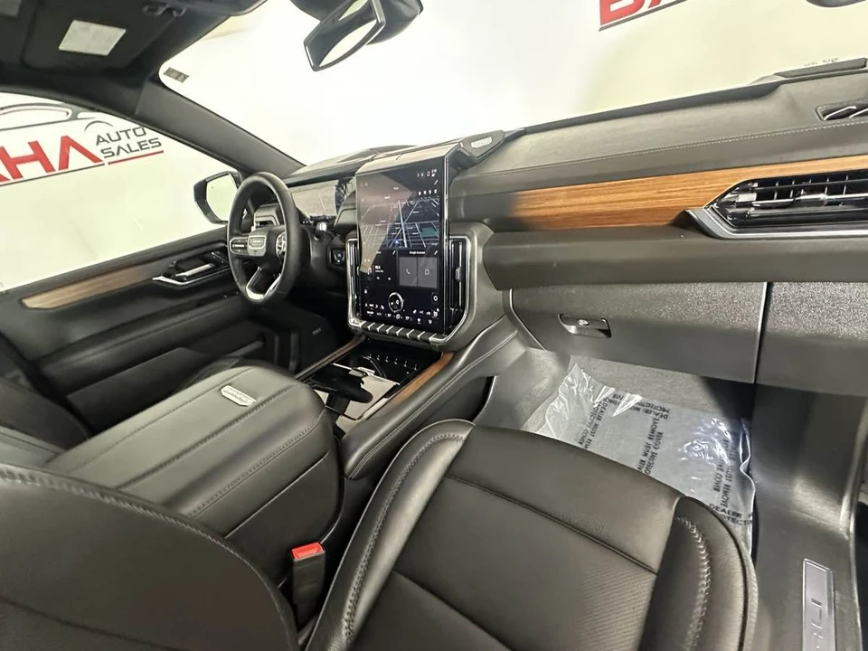 2025 GMC Yukon 5th Gen - Image 21 of 21