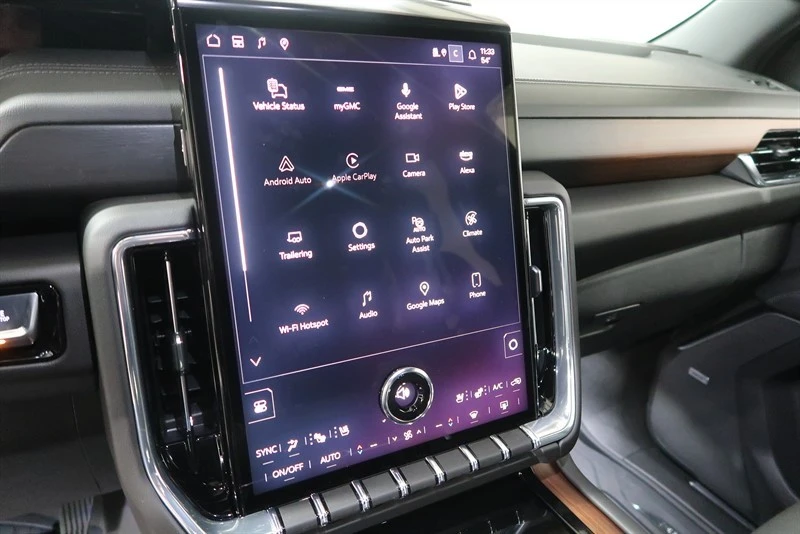 2025 GMC Yukon 5th Gen - Image 16 of 21