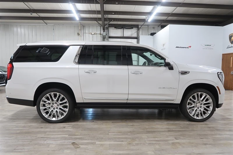 2025 GMC Yukon 5th Gen - Image 9 of 21