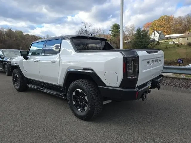 2025 GMC Hummer EV - Image 3 of 9