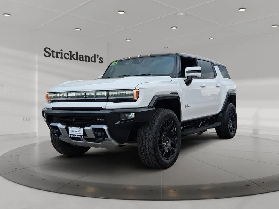 2025 GMC Hummer EV - Image 7 of 12