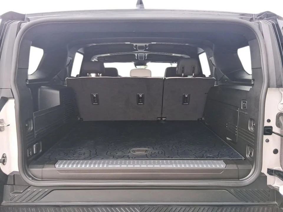 2025 GMC Hummer EV - Image 2 of 12
