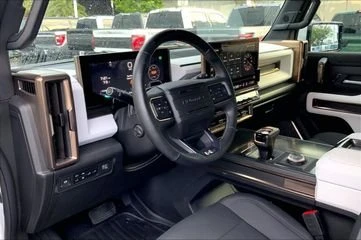 2025 GMC Hummer EV - Image 2 of 20