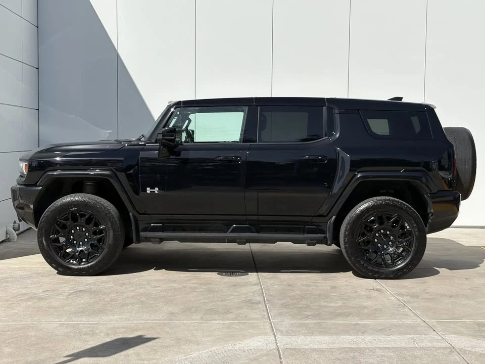 2025 GMC Hummer EV - Image 4 of 9