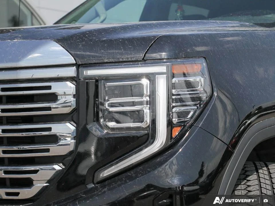 2025 GMC Sierra 5th Gen - Image 5 of 18