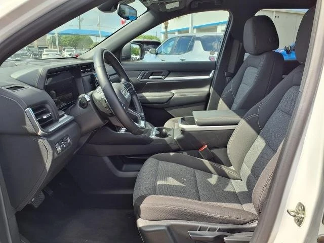 2025 GMC Terrain - Image 11 of 12