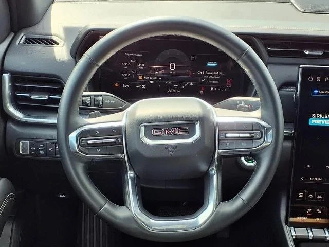 2025 GMC Terrain - Image 10 of 12