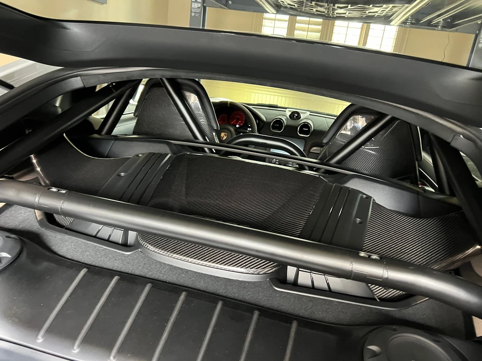 2025 Porsche 718 Cayman GT4 RS - Image 9 of 15