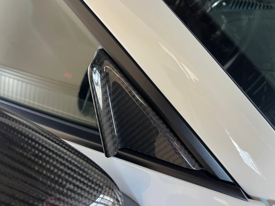 2025 Porsche 718 Cayman GT4 RS - Image 10 of 15