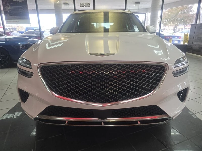 2025 Genesis GV70 - Image 2 of 4