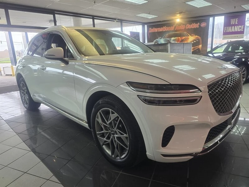 2025 Genesis GV70 - Image 3 of 4